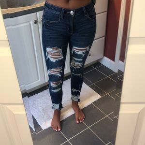 American Eagle ripped jeans